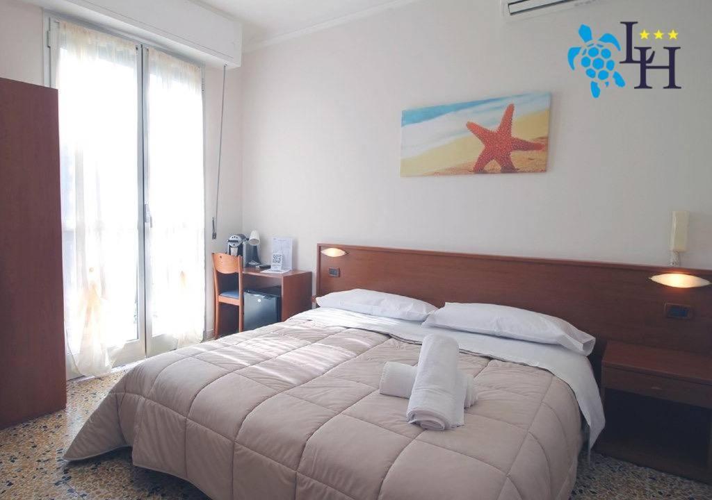 Hotel Lora Rda Luxury 博尔迪盖拉 外观 照片